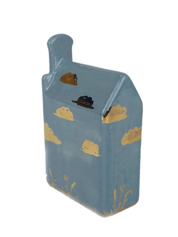 Huisje verhoogde halsgevel blauw wolken en vegetatie - Afbeelding 3